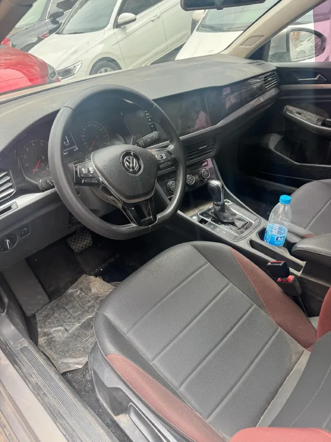 2019 Volkswagen Golf Sportsvan 1.6L 110HP L4 6AT,autocango,china used car exporter,china ev exporter,chinese used car exporter,chinese used ev exporter