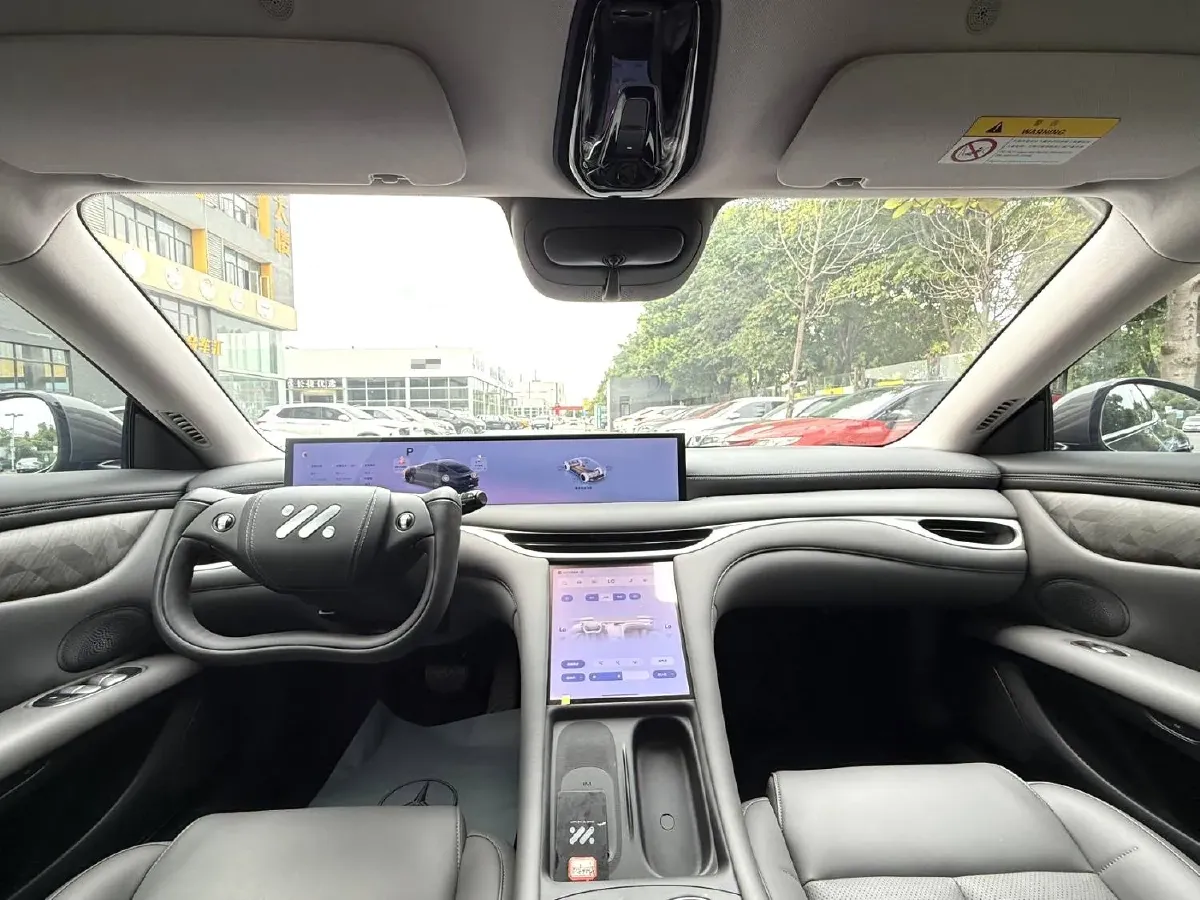 2024 IM L6 BEV 75KWH,autocango,china used car exporter,china ev exporter,chinese used car exporter,chinese used ev exporter