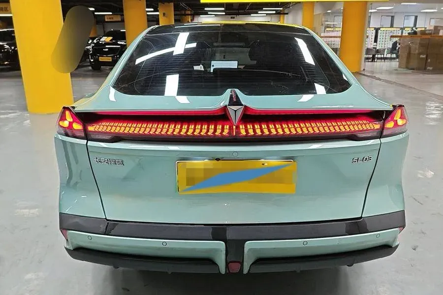 2022 DongFeng Forthing LingZhi EV BEV 68.4KWH,autocango,china used car exporter,china ev exporter,chinese used car exporter,chinese used ev exporter