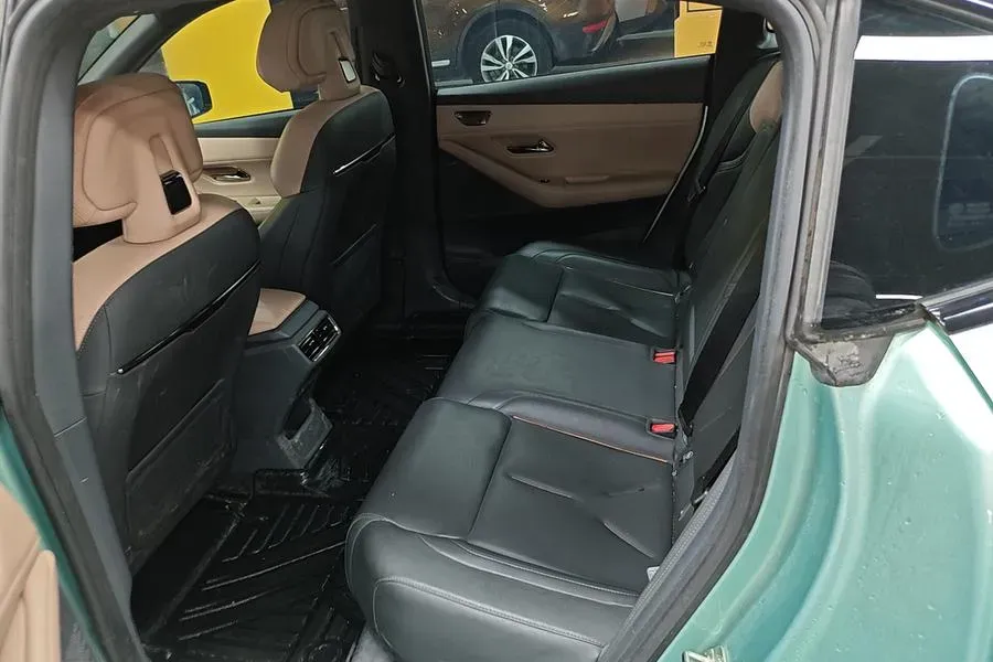 2022 DongFeng Forthing LingZhi EV BEV 68.4KWH,autocango,china used car exporter,china ev exporter,chinese used car exporter,chinese used ev exporter