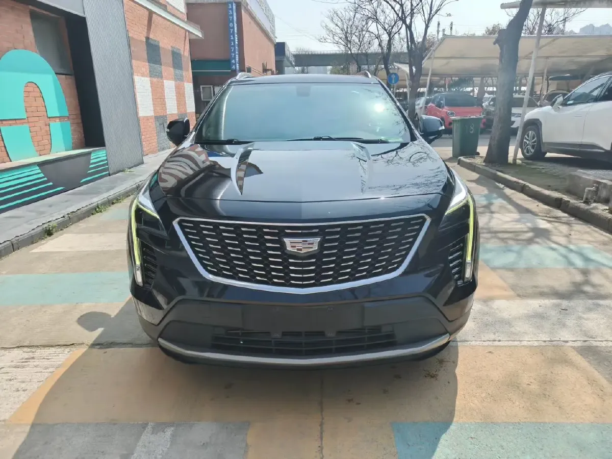 2020 Cadillac XT4 2.0T 237HP L4 9AT,autocango,china used car exporter,china ev exporter,chinese used car exporter,chinese used ev exporter