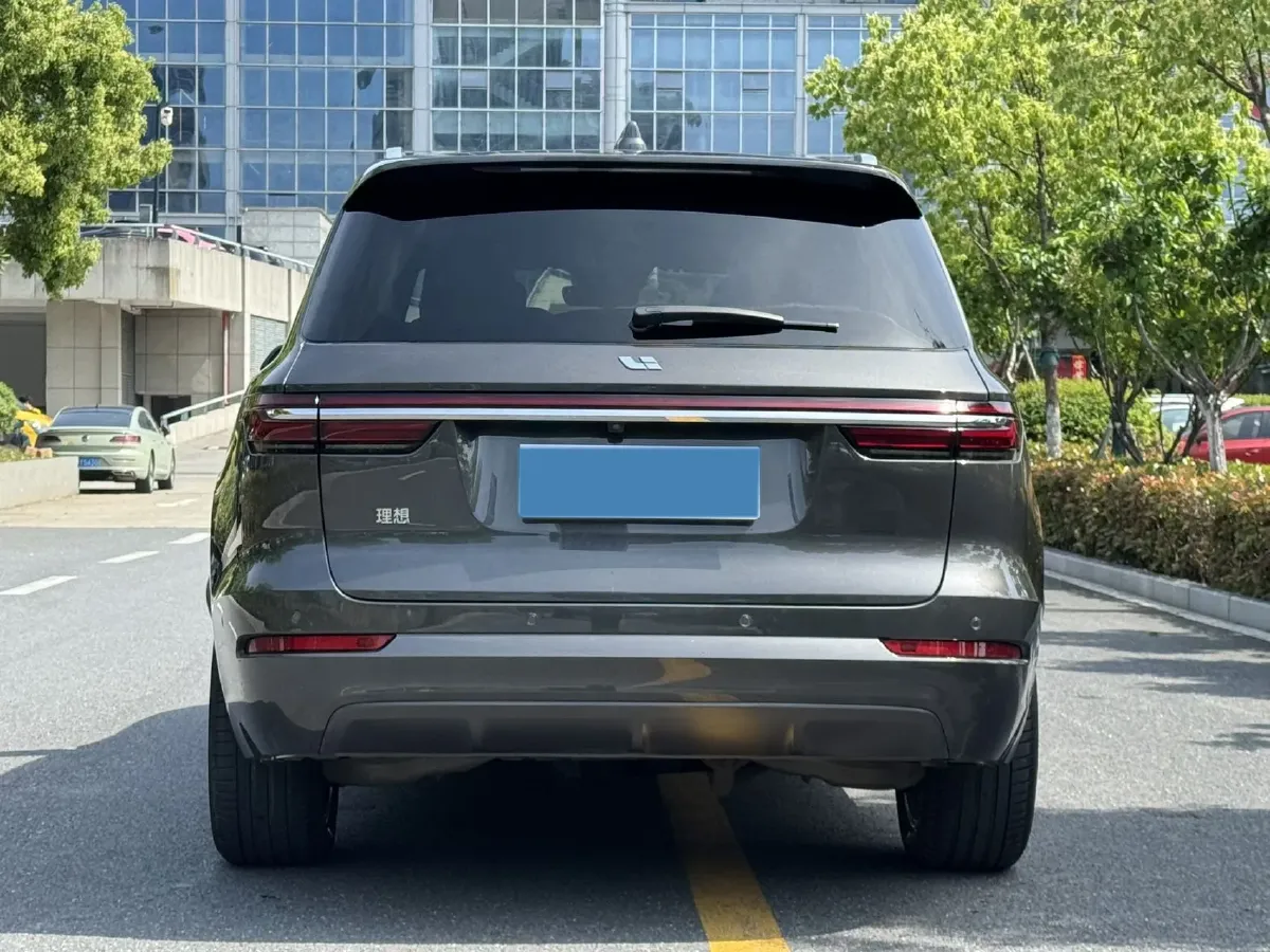 2021 Li ONE Range Extended 131HP REEV 40.5KWH,autocango,china used car exporter,china ev exporter,chinese used car exporter,chinese used ev exporter