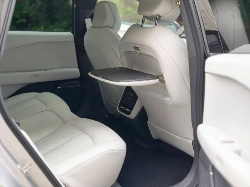 2025 Xpeng P7+ BEV,autocango,china used car exporter,china ev exporter,chinese used car exporter,chinese used ev exporter