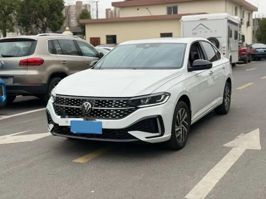 2024 Volkswagen Lavida 1.5L 110HP L4 6AT,autocango,china used car exporter,china ev exporter,chinese used car exporter,chinese used ev exporter