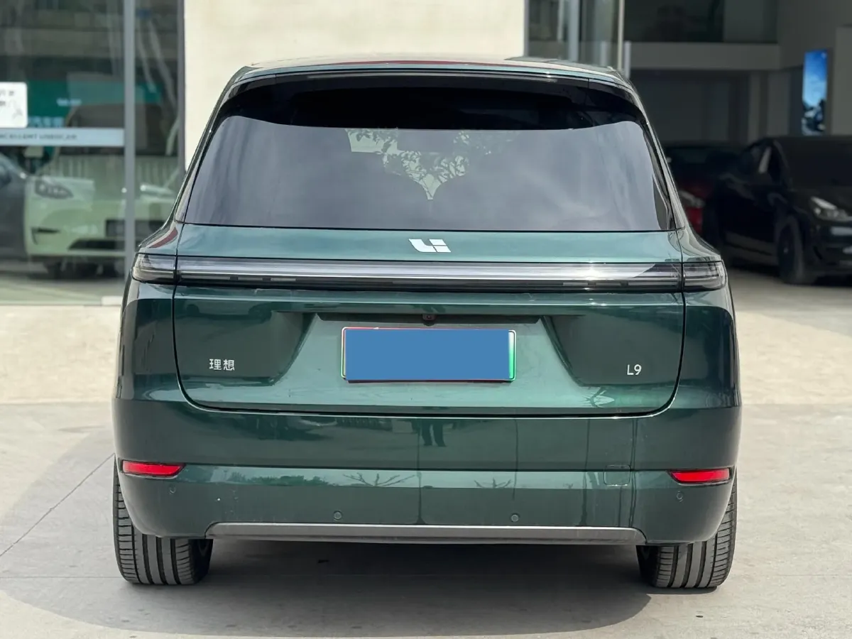 2024 Li L9 Range Extended 154HP REEV 52.3KWH,autocango,china used car exporter,china ev exporter,chinese used car exporter,chinese used ev exporter
