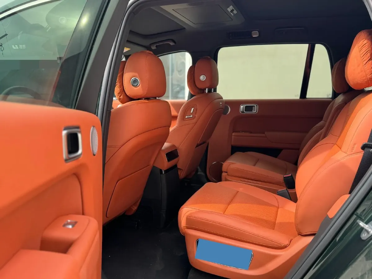 2024 Li L9 Range Extended 154HP REEV 52.3KWH,autocango,china used car exporter,china ev exporter,chinese used car exporter,chinese used ev exporter