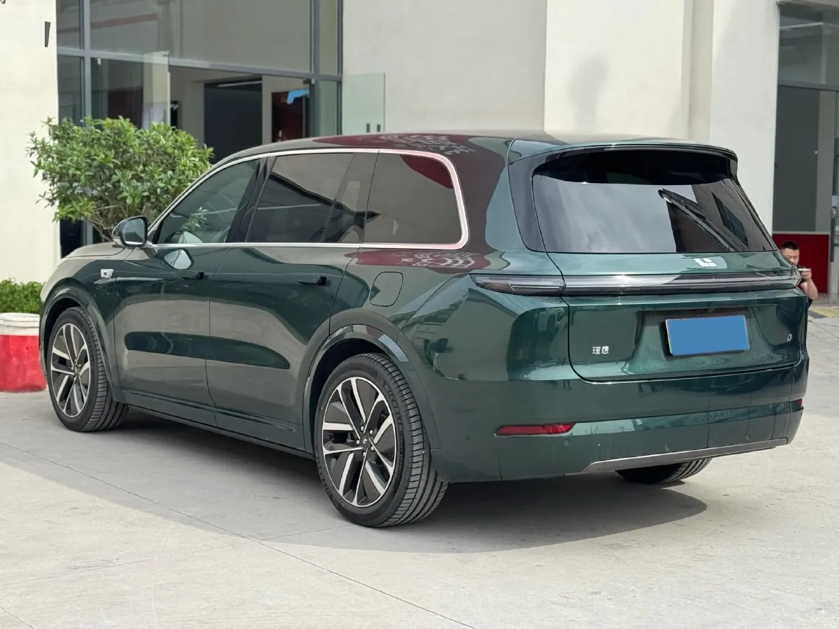 2024 Li L9 Range Extended 154HP REEV 52.3KWH,autocango,china used car exporter,china ev exporter,chinese used car exporter,chinese used ev exporter