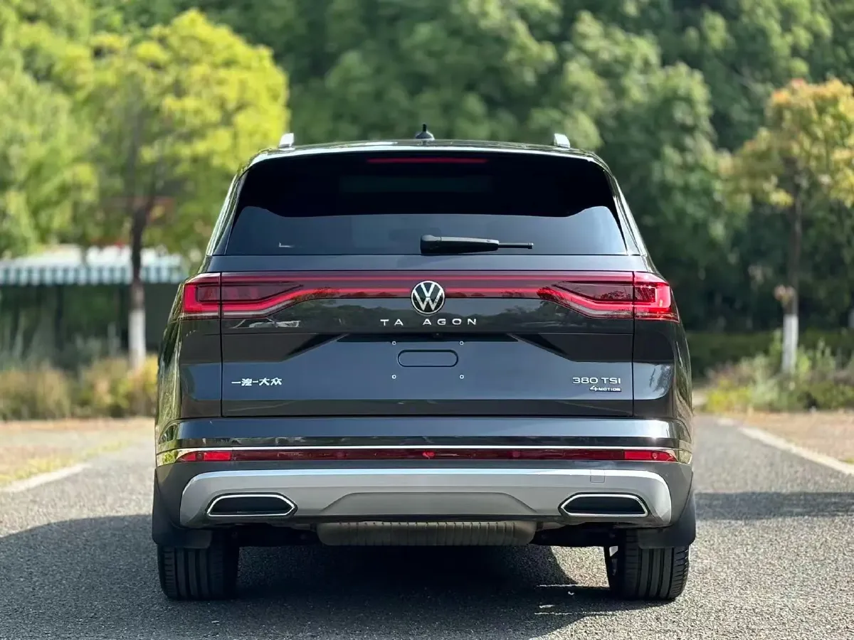 2023 Volkswagen Talagon 2.0T 220HP L4 7DCT,autocango,china used car exporter,china ev exporter,chinese used car exporter,chinese used ev exporter