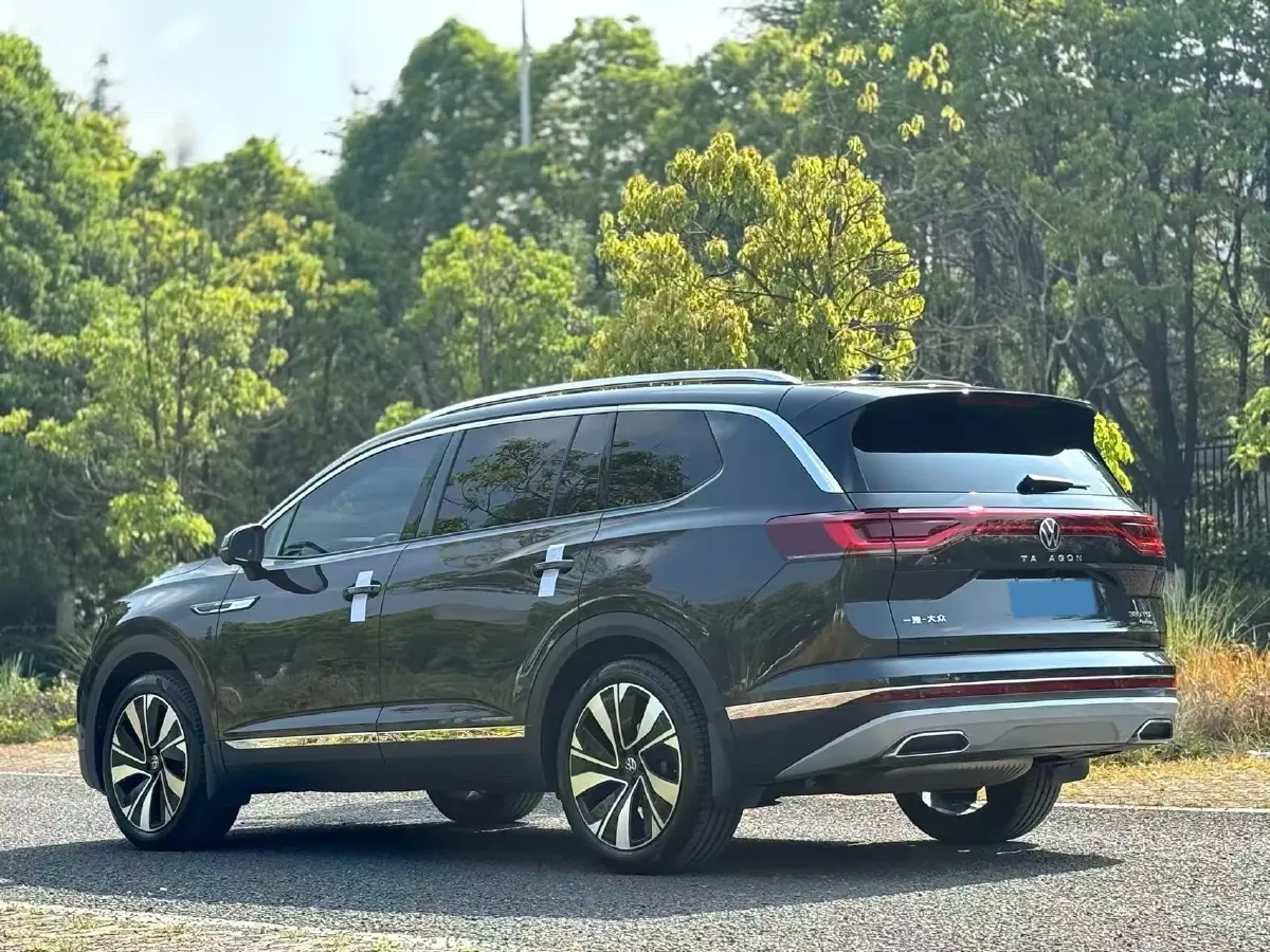 2023 Volkswagen Talagon 2.0T 220HP L4 7DCT,autocango,china used car exporter,china ev exporter,chinese used car exporter,chinese used ev exporter