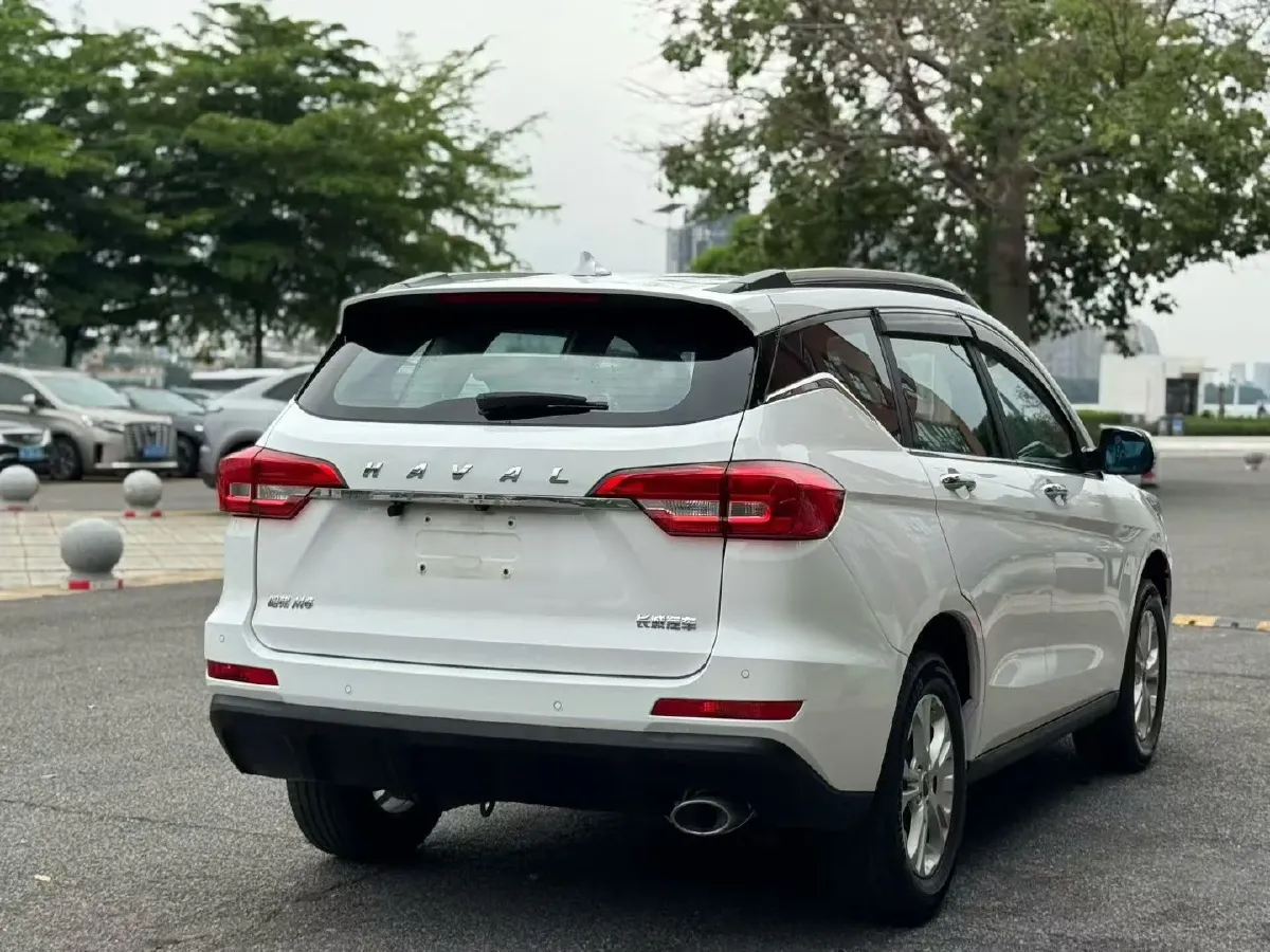 2017 Haval M6 1.5T 150HP L4 6AT,autocango,china used car exporter,china ev exporter,chinese used car exporter,chinese used ev exporter