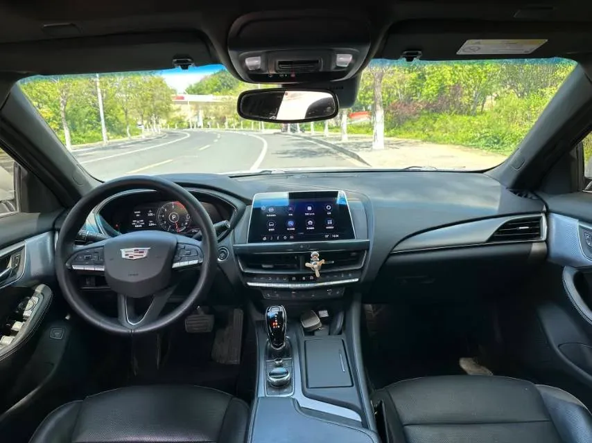 2023 Cadillac CT5 2.0T 237HP L4 10AT,autocango,china used car exporter,china ev exporter,chinese used car exporter,chinese used ev exporter