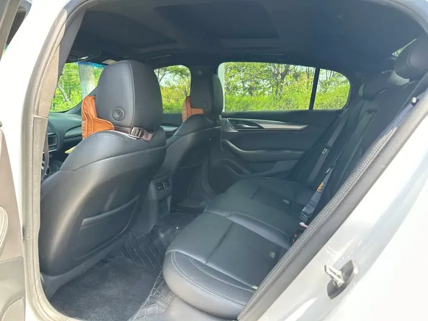 2023 Cadillac CT5 2.0T 237HP L4 10AT,autocango,china used car exporter,china ev exporter,chinese used car exporter,chinese used ev exporter