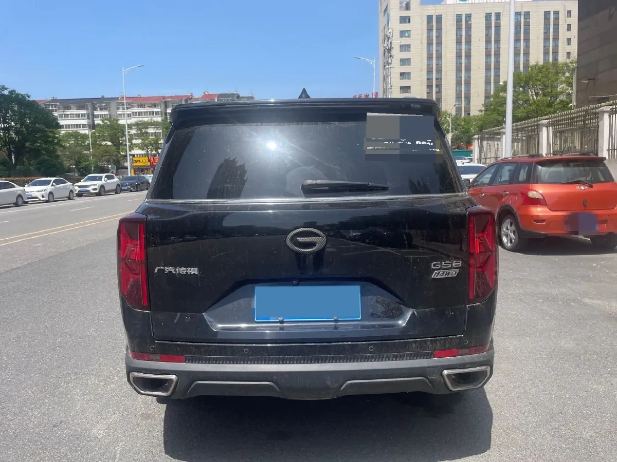 2022 GAC Trumpchi GS8 2.0T 252HP L4 8AT,autocango,china used car exporter,china ev exporter,chinese used car exporter,chinese used ev exporter