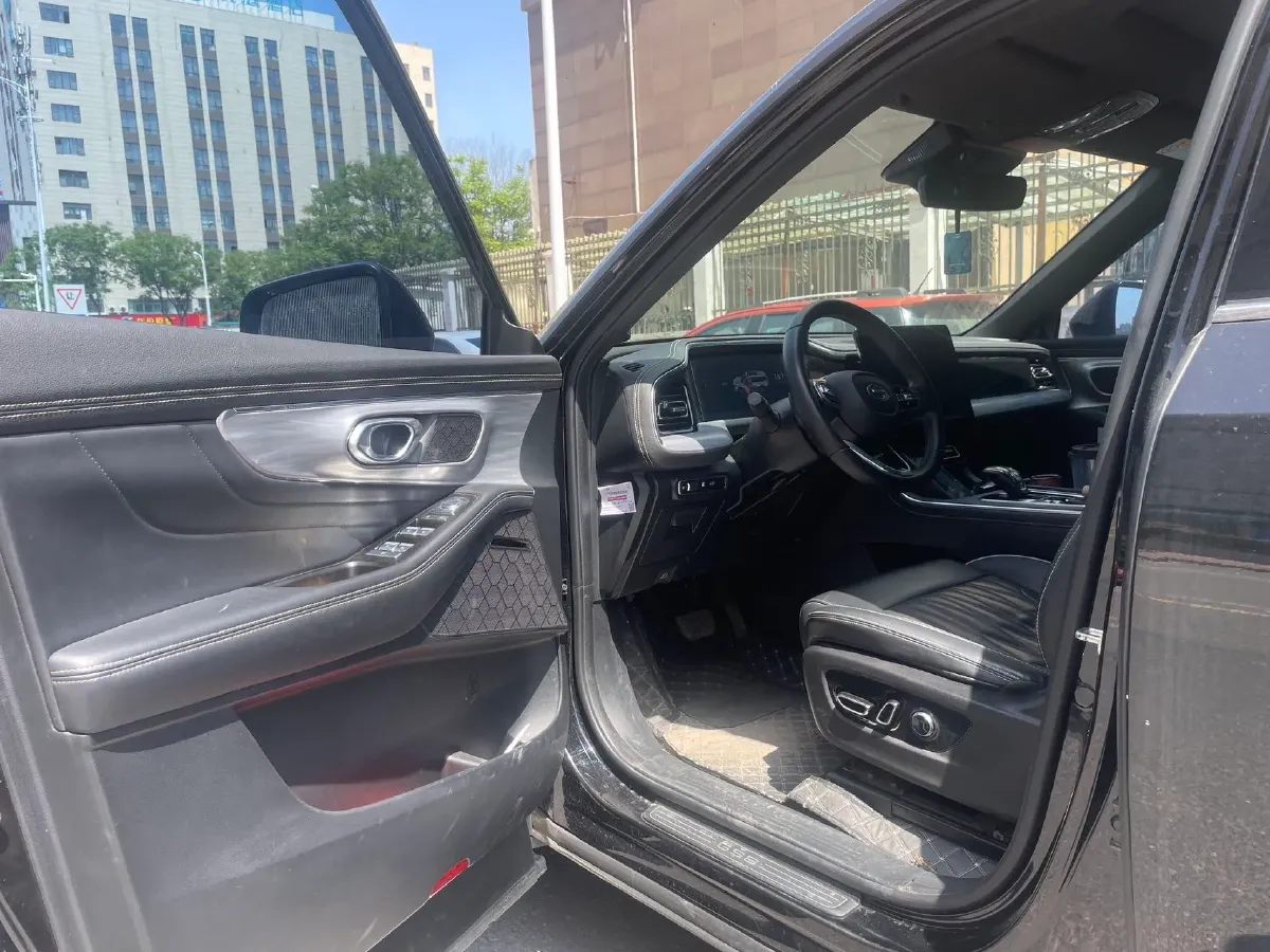 2022 GAC Trumpchi GS8 2.0T 252HP L4 8AT,autocango,china used car exporter,china ev exporter,chinese used car exporter,chinese used ev exporter