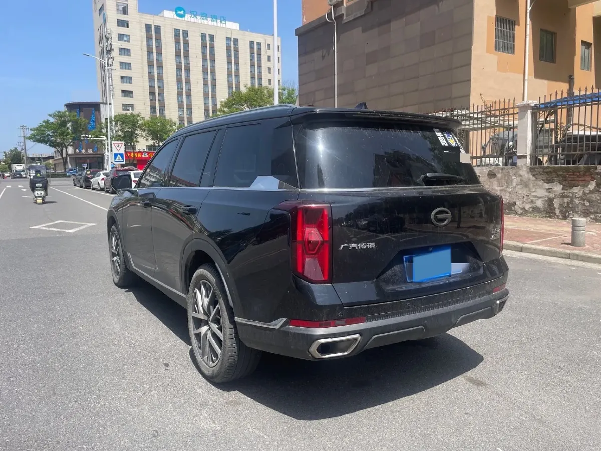 2022 GAC Trumpchi GS8 2.0T 252HP L4 8AT,autocango,china used car exporter,china ev exporter,chinese used car exporter,chinese used ev exporter