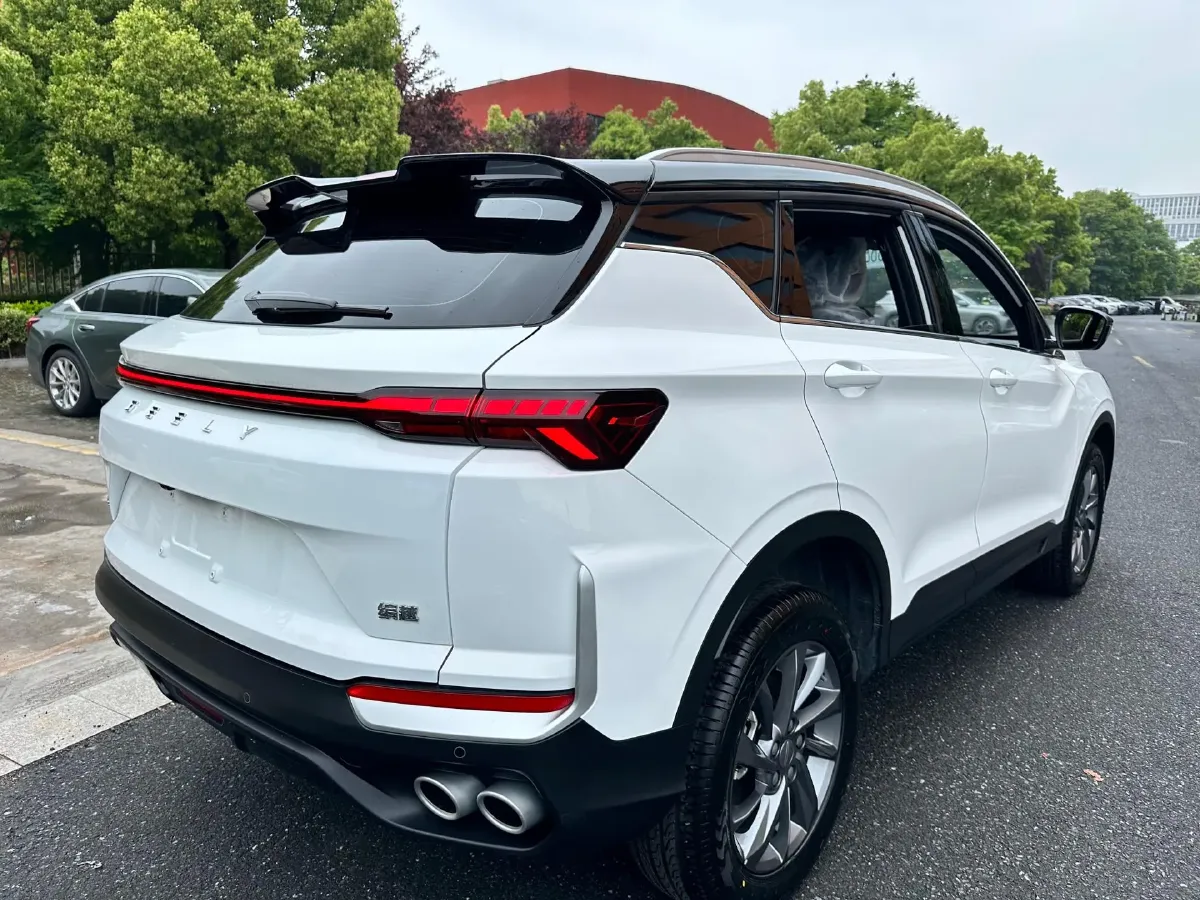 2025 Geely Coolray 1.5T 181HP L4 7DCT,autocango,china used car exporter,china ev exporter,chinese used car exporter,chinese used ev exporter