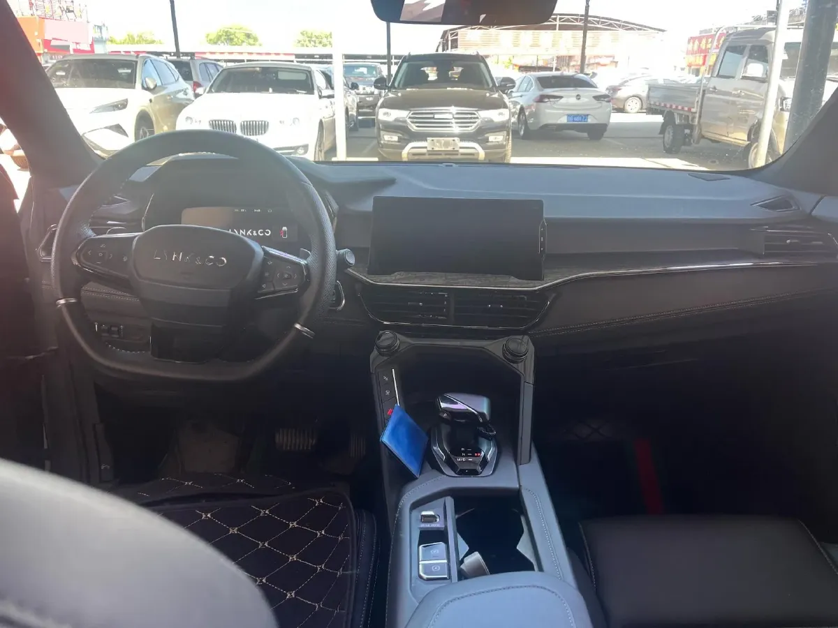 2020 LYNK&CO 06 1.5T 177HP L3 7DCT,autocango,china used car exporter,china ev exporter,chinese used car exporter,chinese used ev exporter