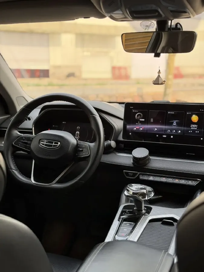 2021 Geely Preface 2.0T 190HP L4 7DCT,autocango,china used car exporter,china ev exporter,chinese used car exporter,chinese used ev exporter