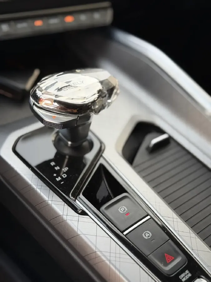 2021 Geely Preface 2.0T 190HP L4 7DCT,autocango,china used car exporter,china ev exporter,chinese used car exporter,chinese used ev exporter