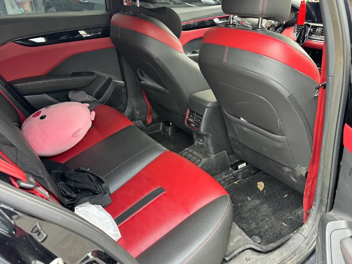 2021 DongFeng Aeolus YiXuan MAX 1.5T 190HP L4 7DCT,autocango,china used car exporter,china ev exporter,chinese used car exporter,chinese used ev exporter