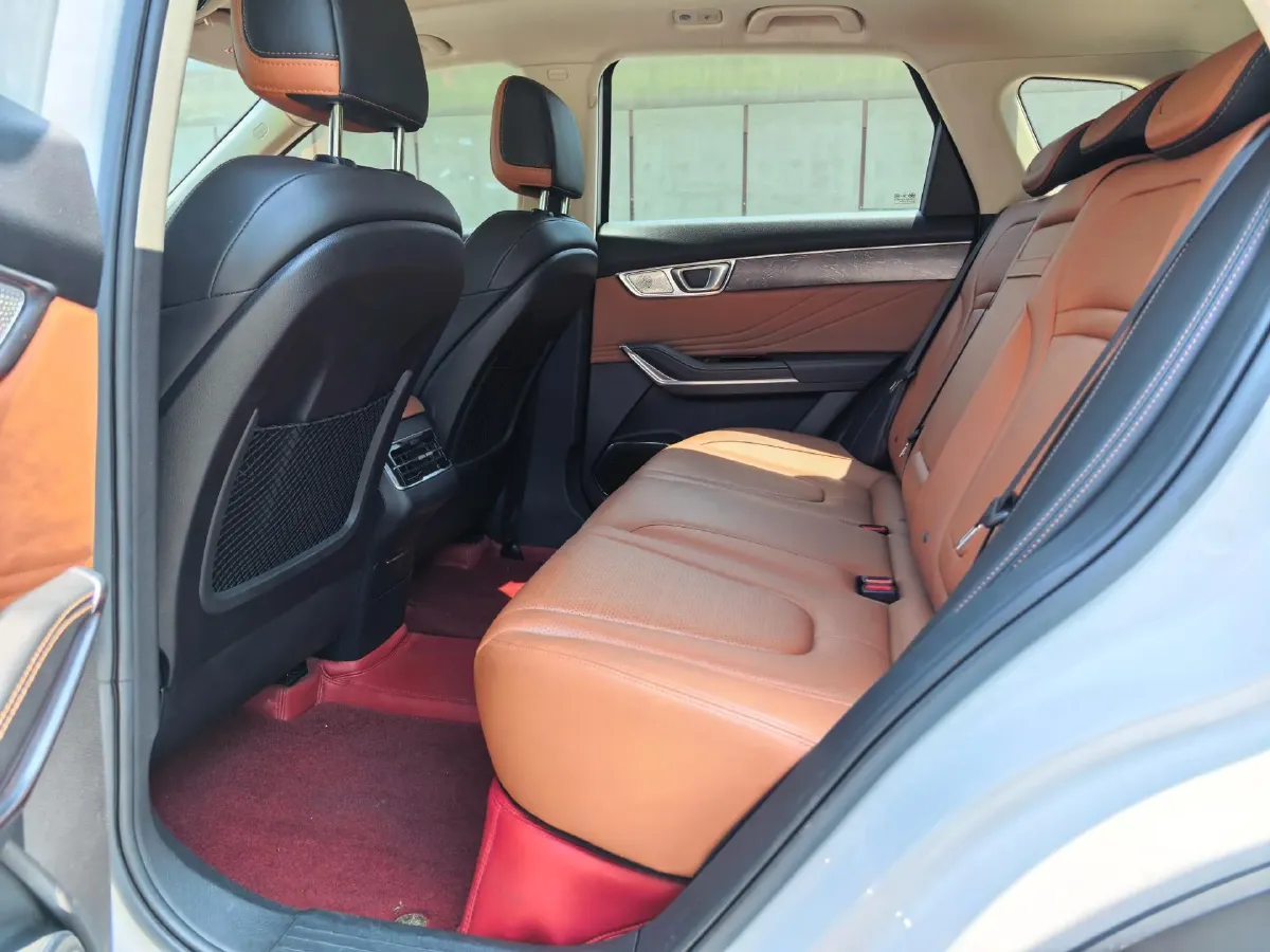 2022 Bestune T99 2.0T 224HP L4 6AT,autocango,china used car exporter,china ev exporter,chinese used car exporter,chinese used ev exporter