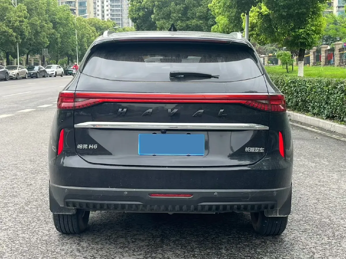 2022 Haval H6 1.5T 184HP L4 7DCT,autocango,china used car exporter,china ev exporter,chinese used car exporter,chinese used ev exporter