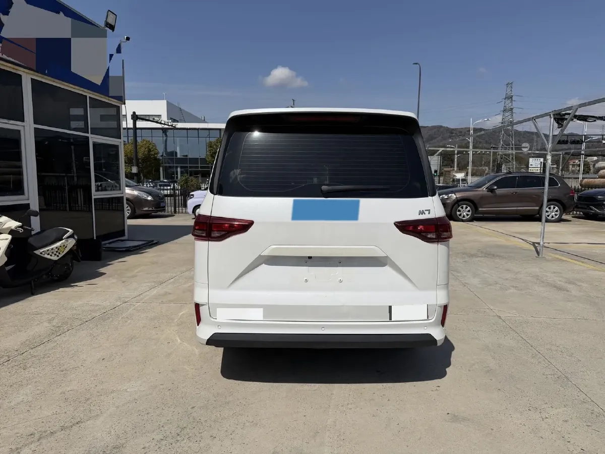2023 BAW RuiSheng Trump M7 2.0L 144HP L4 8AT,autocango,china used car exporter,china ev exporter,chinese used car exporter,chinese used ev exporter