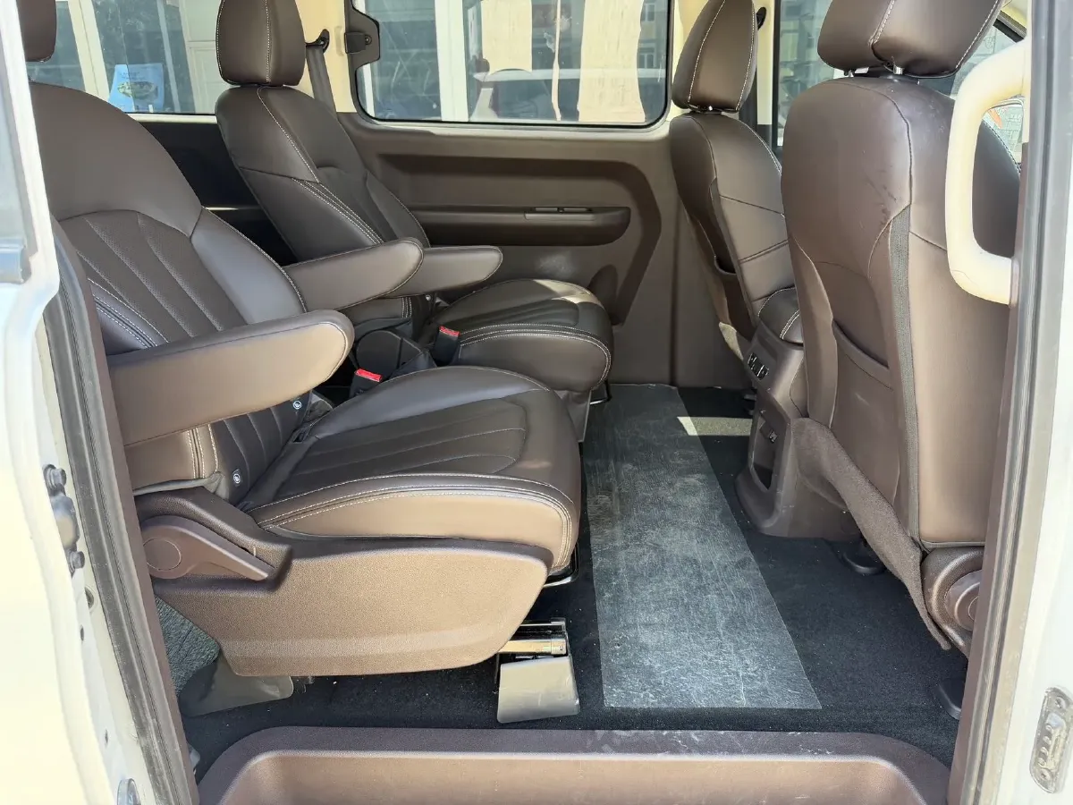 2023 BAW RuiSheng Trump M7 2.0L 144HP L4 8AT,autocango,china used car exporter,china ev exporter,chinese used car exporter,chinese used ev exporter