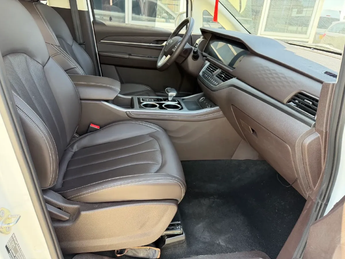 2023 BAW RuiSheng Trump M7 2.0L 144HP L4 8AT,autocango,china used car exporter,china ev exporter,chinese used car exporter,chinese used ev exporter