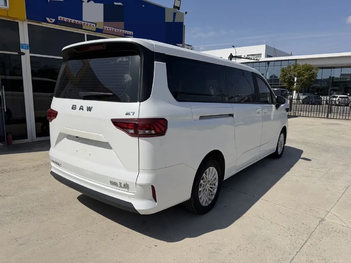 2023 BAW RuiSheng Trump M7 2.0L 144HP L4 8AT,autocango,china used car exporter,china ev exporter,chinese used car exporter,chinese used ev exporter