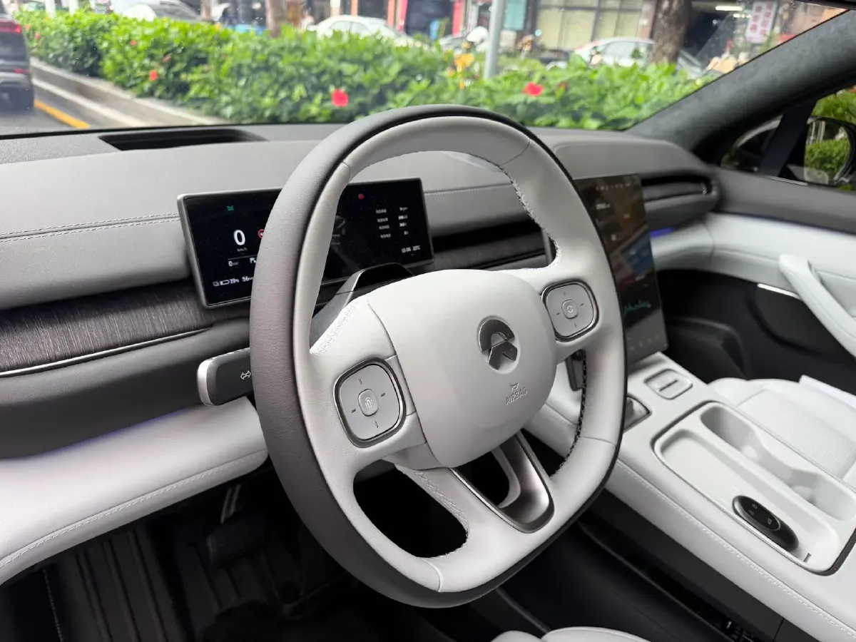 2023 NIO ES6 BEV 75KWH,autocango,china used car exporter,china ev exporter,chinese used car exporter,chinese used ev exporter