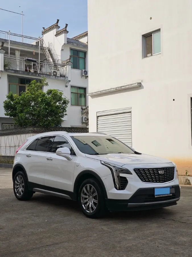 2021 Cadillac XT4 2.0T 237HP L4 9AT,autocango,china used car exporter,china ev exporter,chinese used car exporter,chinese used ev exporter