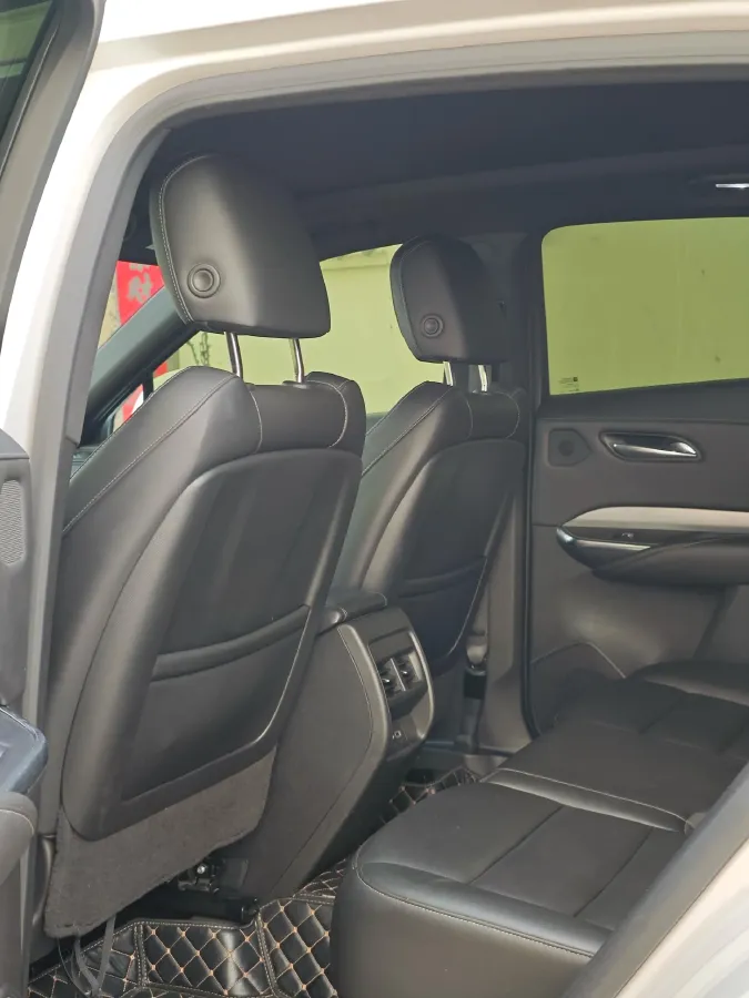 2021 Cadillac XT4 2.0T 237HP L4 9AT,autocango,china used car exporter,china ev exporter,chinese used car exporter,chinese used ev exporter