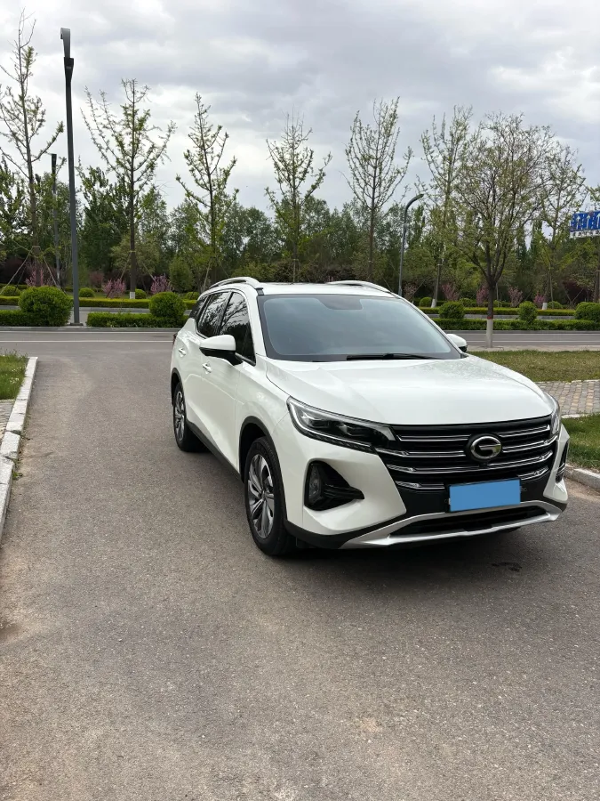 2021 GAC Trumpchi GS4 1.5T 169HP L4 6AT,autocango,china used car exporter,china ev exporter,chinese used car exporter,chinese used ev exporter