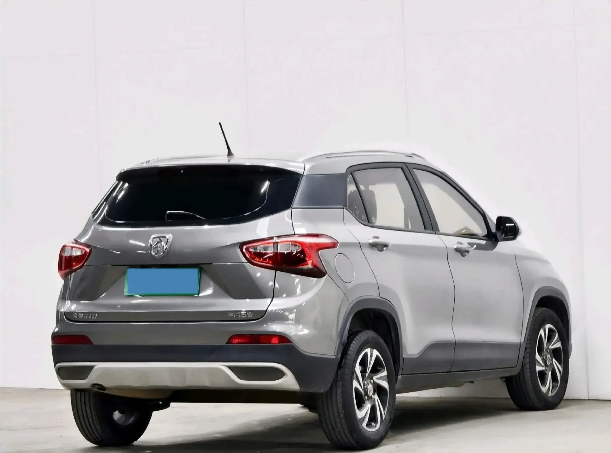 2017 BaoJun 510 1.5L 112HP L4 6MT,autocango,china used car exporter,china ev exporter,chinese used car exporter,chinese used ev exporter