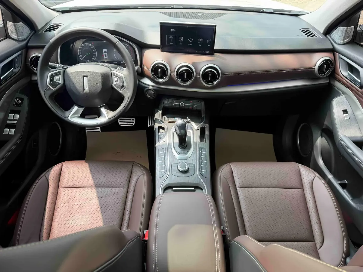 2018 WEY VV6 2.0T 197HP L4 7DCT,autocango,china used car exporter,china ev exporter,chinese used car exporter,chinese used ev exporter