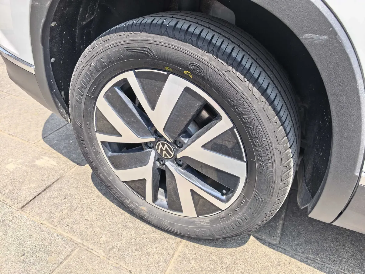 2023 Volkswagen Tayron 1.5T 160HP L4 7DCT,autocango,china used car exporter,china ev exporter,chinese used car exporter,chinese used ev exporter