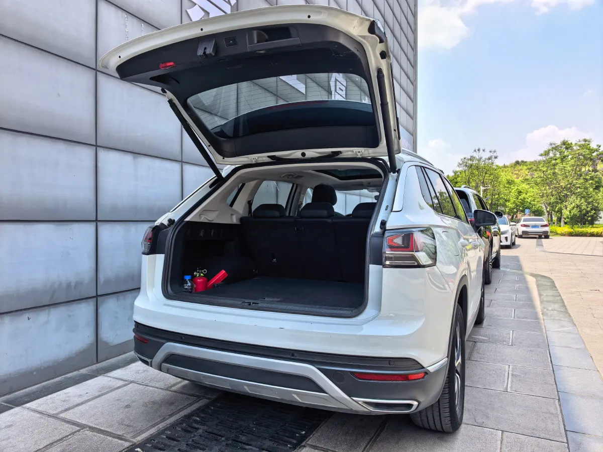 2023 Volkswagen Tayron 1.5T 160HP L4 7DCT,autocango,china used car exporter,china ev exporter,chinese used car exporter,chinese used ev exporter