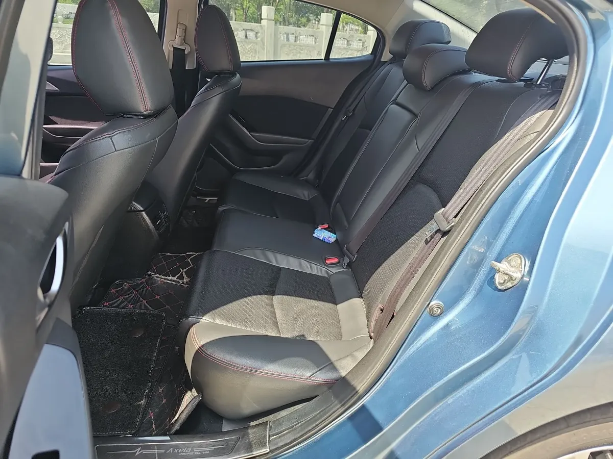 2017 Mazda 3 Axela 1.5L 117HP L4 6AT,autocango,china used car exporter,china ev exporter,chinese used car exporter,chinese used ev exporter