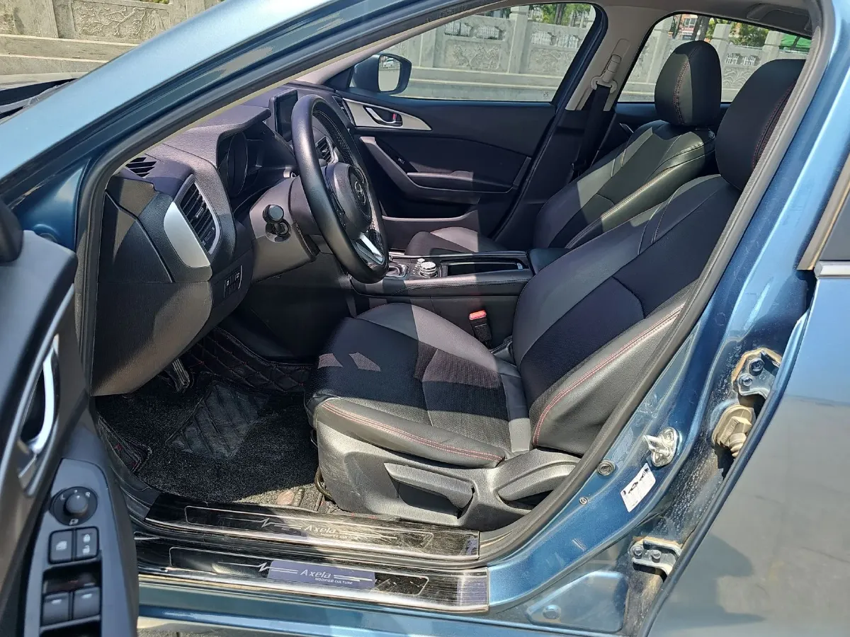 2017 Mazda 3 Axela 1.5L 117HP L4 6AT,autocango,china used car exporter,china ev exporter,chinese used car exporter,chinese used ev exporter