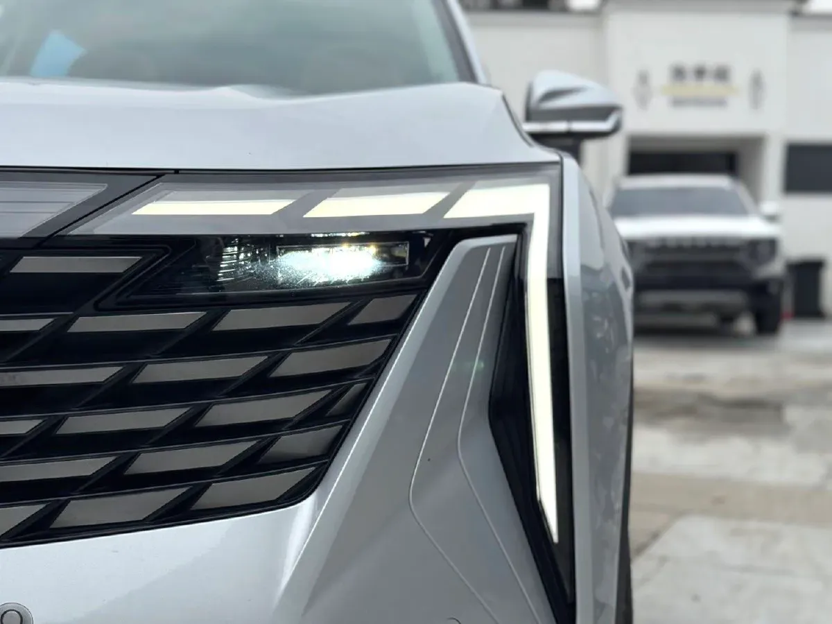 2023 Geely StarRay 2.0T 218HP L4 7DCT,autocango,china used car exporter,china ev exporter,chinese used car exporter,chinese used ev exporter