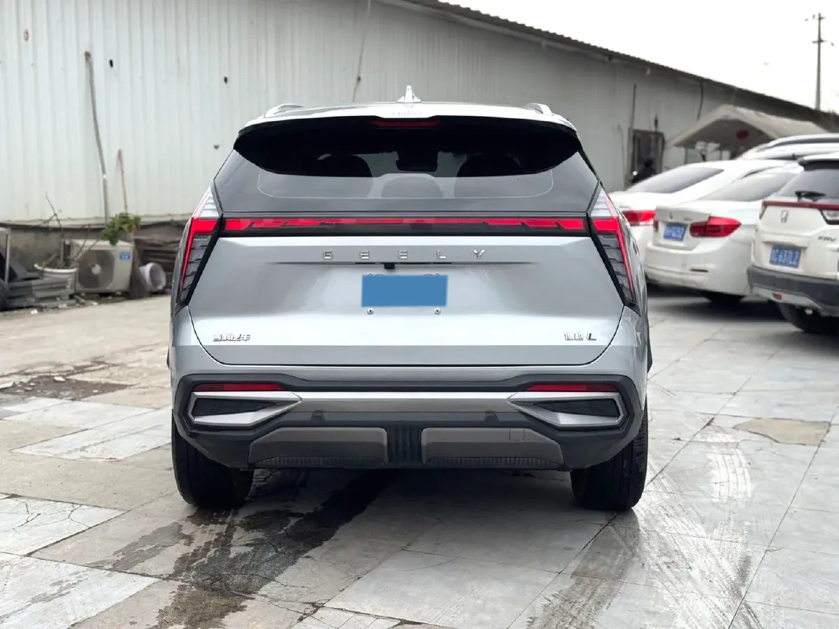 2023 Geely StarRay 2.0T 218HP L4 7DCT,autocango,china used car exporter,china ev exporter,chinese used car exporter,chinese used ev exporter