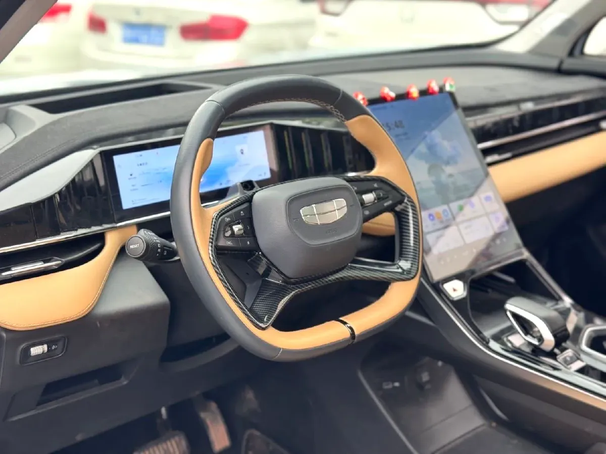 2023 Geely StarRay 2.0T 218HP L4 7DCT,autocango,china used car exporter,china ev exporter,chinese used car exporter,chinese used ev exporter