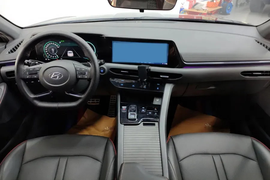 2020 Hyundai Sonata 2.0T 240HP L4 8AT,autocango,china used car exporter,china ev exporter,chinese used car exporter,chinese used ev exporter