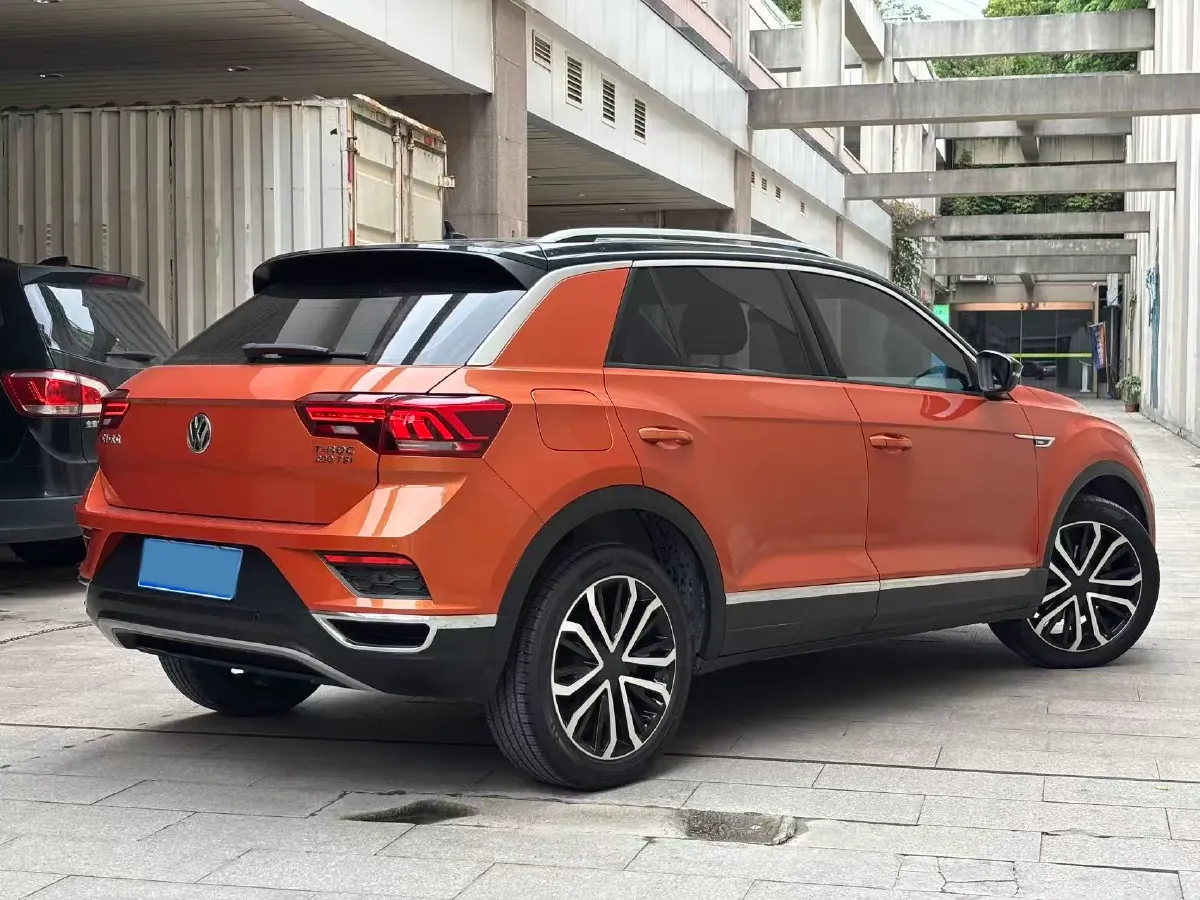 2019 Volkswagen T-Roc 1.4T 150HP L4 7DCT,autocango,china used car exporter,china ev exporter,chinese used car exporter,chinese used ev exporter