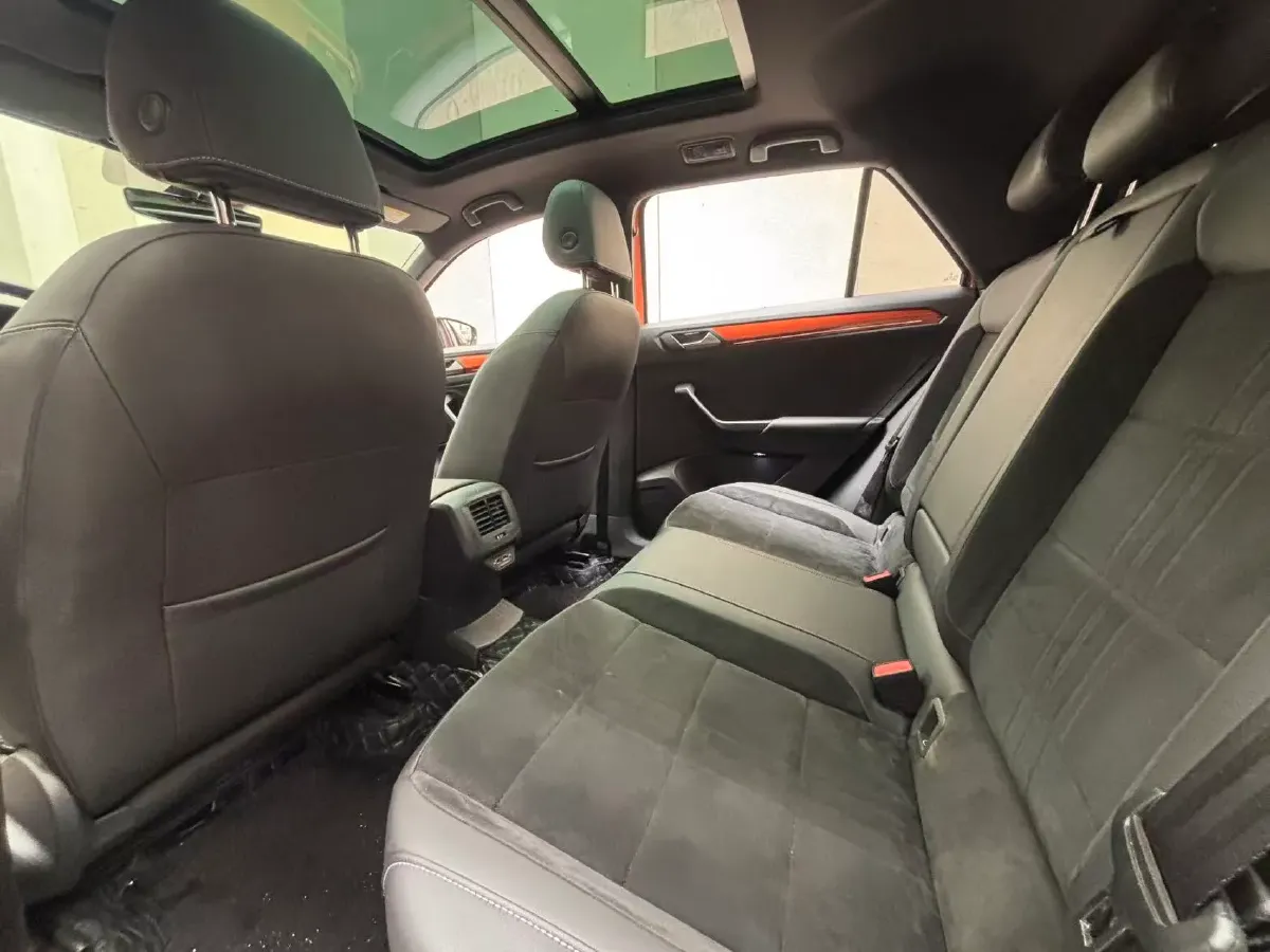 2019 Volkswagen T-Roc 1.4T 150HP L4 7DCT,autocango,china used car exporter,china ev exporter,chinese used car exporter,chinese used ev exporter