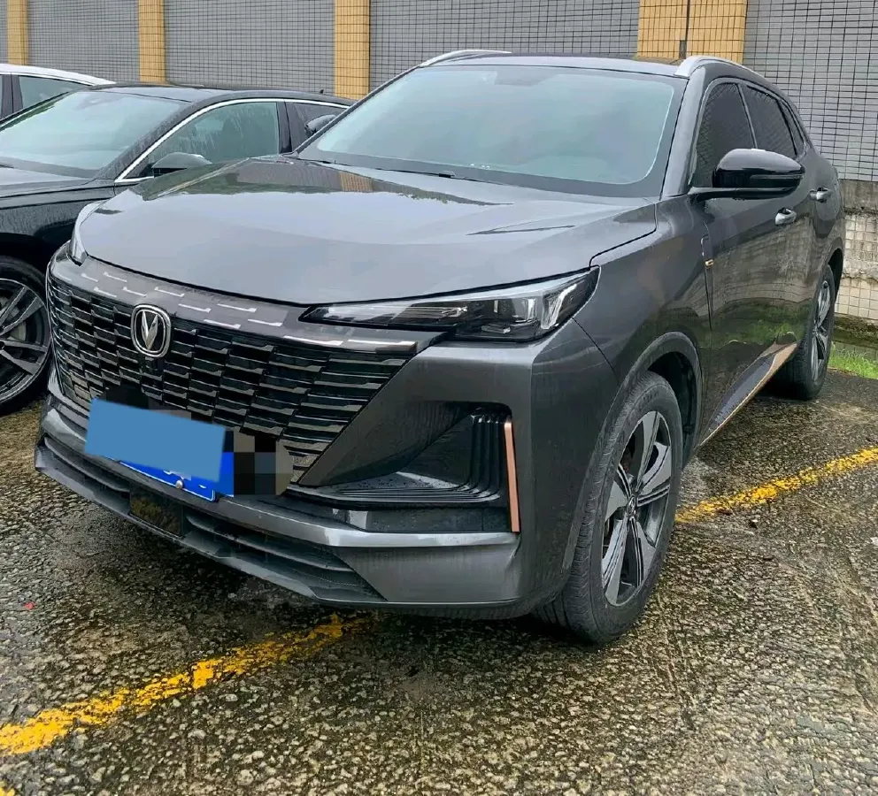 2022 ChangAn CS55 Plus 1.5T 180HP L4 7DCT,autocango,china used car exporter,china ev exporter,chinese used car exporter,chinese used ev exporter