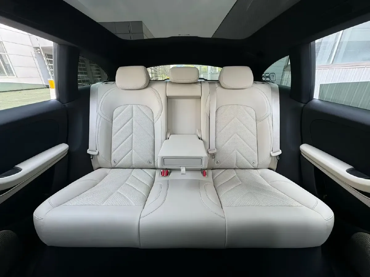 2024 NIO ET5T BEV 75KWH,autocango,china used car exporter,china ev exporter,chinese used car exporter,chinese used ev exporter