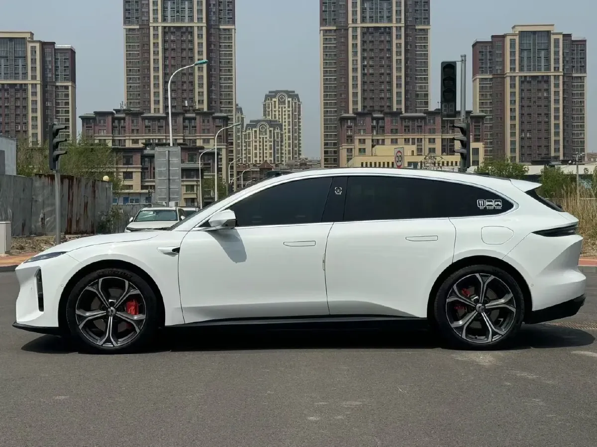 2024 NIO ET5T BEV 75KWH,autocango,china used car exporter,china ev exporter,chinese used car exporter,chinese used ev exporter