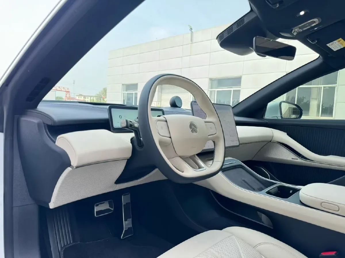 2024 NIO ET5T BEV 75KWH,autocango,china used car exporter,china ev exporter,chinese used car exporter,chinese used ev exporter